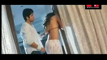 [Aapne, Aapne Emraan, Sexy Music] Aashiq Banaya Aapne Emraan Hashmi Sexy Music